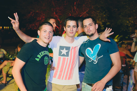 Turanjska fešta u Menfisto baru, 16.7.2015. (foto: Ivan Toman) Turanjska fešta u Menfisto baru, 16.7.2015. (foto: Ivan Toman)