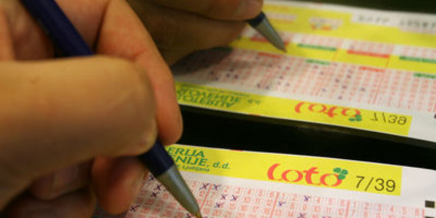 SLO.,LJ., LOTO, FOTO: DEJAN JAVORNIK SLO.,LJ., LOTO, FOTO: DEJAN JAVORNIK