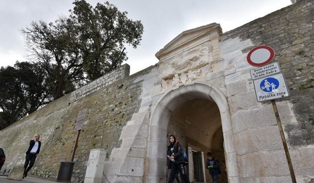 Pri kraju radovi na sanaciji vrata sv. Krševanu u zadarskom Muraju. Foto: Dino Stanin/PIXSELL