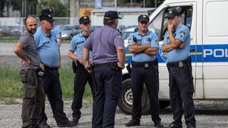 Stali autobusi, vozači upozorili: ‘Imamo 3800 kuna plaću i sad se svi čude što idemo van’ Stali autobusi, vozači upozorili: ‘Imamo 3800 kuna plaću i sad se svi čude što idemo van’