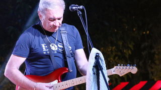 Virsko ljeto 2016: Dražen Zečić Zeko i Banana Band raspjevali i rasplesali Vir