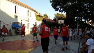 41. Otočki košarkaški turnir “Ist 2016”. Foto: Zvonimir Brzić 41. Otočki košarkaški turnir “Ist 2016”. Foto: Zvonimir Brzić