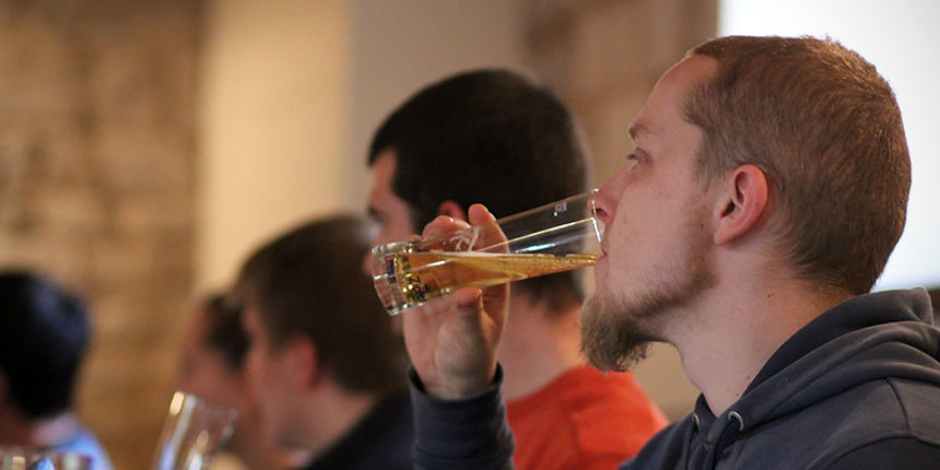 Restoran Atriji na Poluotoku. Karlovacka pivovara organizirala je degustaciju domaceg i stranog piva iz svog portfelja, te portfelja Heineken-a. Foto-SAŠA ČUKA