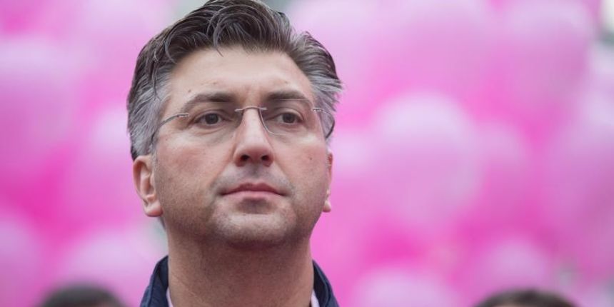 Image 379151 (auto) Image 379151 (auto)