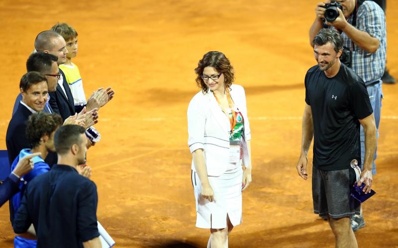 Agassi, Ferrero i Ivanišević odigrali egizibiciju u Umagu. Photo: Slavko Midzor/PIXSELL Agassi, Ferrero i Ivanišević odigrali egizibiciju u Umagu. Photo: Slavko Midzor/PIXSELL