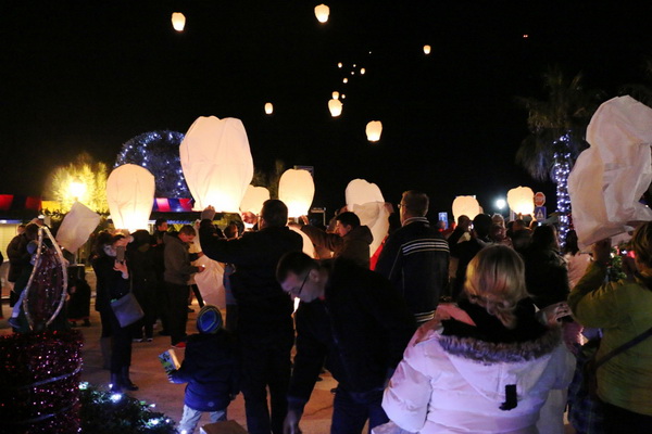 Paljenjem prve adventske svijeće i prigodnim zabavnim programom započela manifestacija Advent na otoku Viru