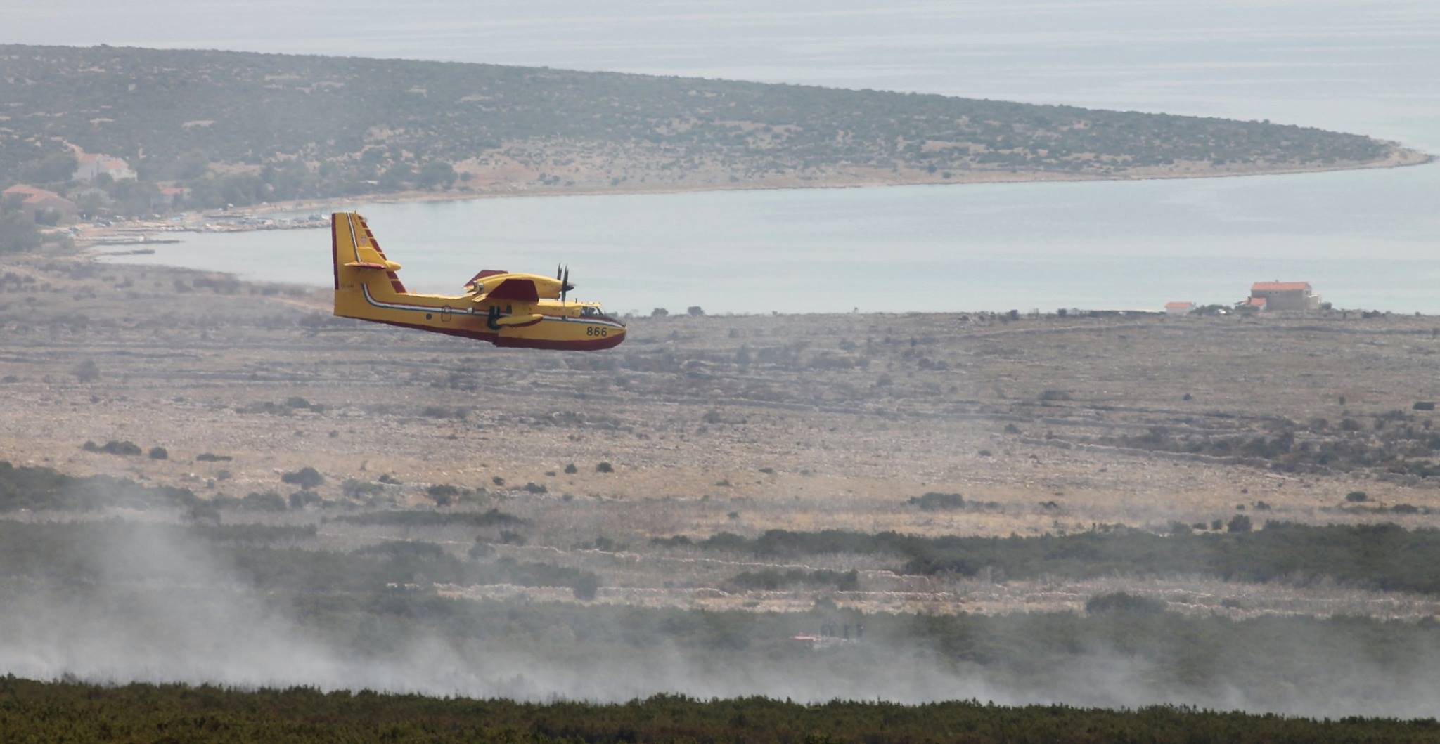 Pod kontrolu stavljen ponovo aktiviran požar kod Košljuna na Pagu