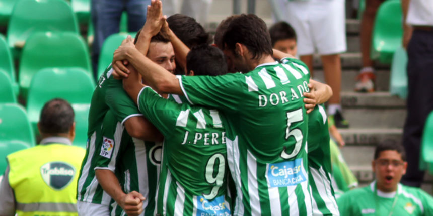 Ruben Castro slavi (Real Betis), foto: realbetisbalompie.es Ruben Castro slavi (Real Betis), foto: realbetisbalompie.es