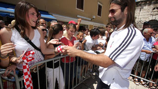 Hrvatska rukometna reprezentacija na Narodnom trgu (foto: Marin Gospić)