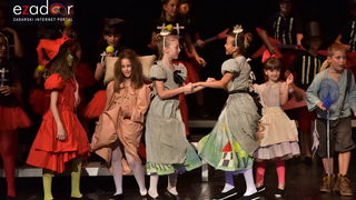 U HNK Zadar održana kazališna revija predstava Udruge “Igrajmo se” U HNK Zadar održana kazališna revija predstava Udruge “Igrajmo se”