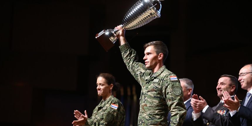 Ante Jović najbolji je hrvatski vojnik Ante Jović najbolji je hrvatski vojnik