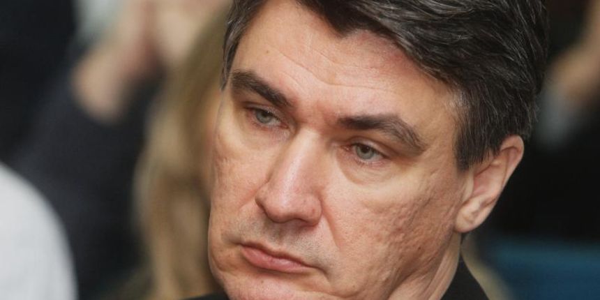 24.11.2013., Koprivnica – Clanovi SDP-a su danas birali novo vodstvo zupanijskog ogranka stranke, a na konvenciji je bio i predsjednik stranke i premijer RH Zoran Milanovic. Photo: Marijan Susenj/PIXSELL