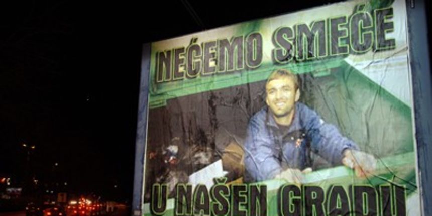 Neukusni plakati na Mirka Hrgovića (Foto: Feđa Klarić/Cropix) Neukusni plakati na Mirka Hrgovića (Foto: Feđa Klarić/Cropix)