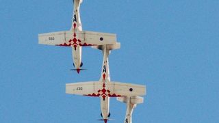 Akro skupina “Krila oluje” u novom sastavu predstavila novi letački program, Foto: Dino Stanin/PIXSELL