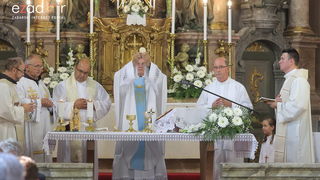 Bibinjci gradišćanskim Hrvatima darovali 1.82 metara visok kip sv. Roka Bibinjci gradišćanskim Hrvatima darovali 1.82 metara visok kip sv. Roka