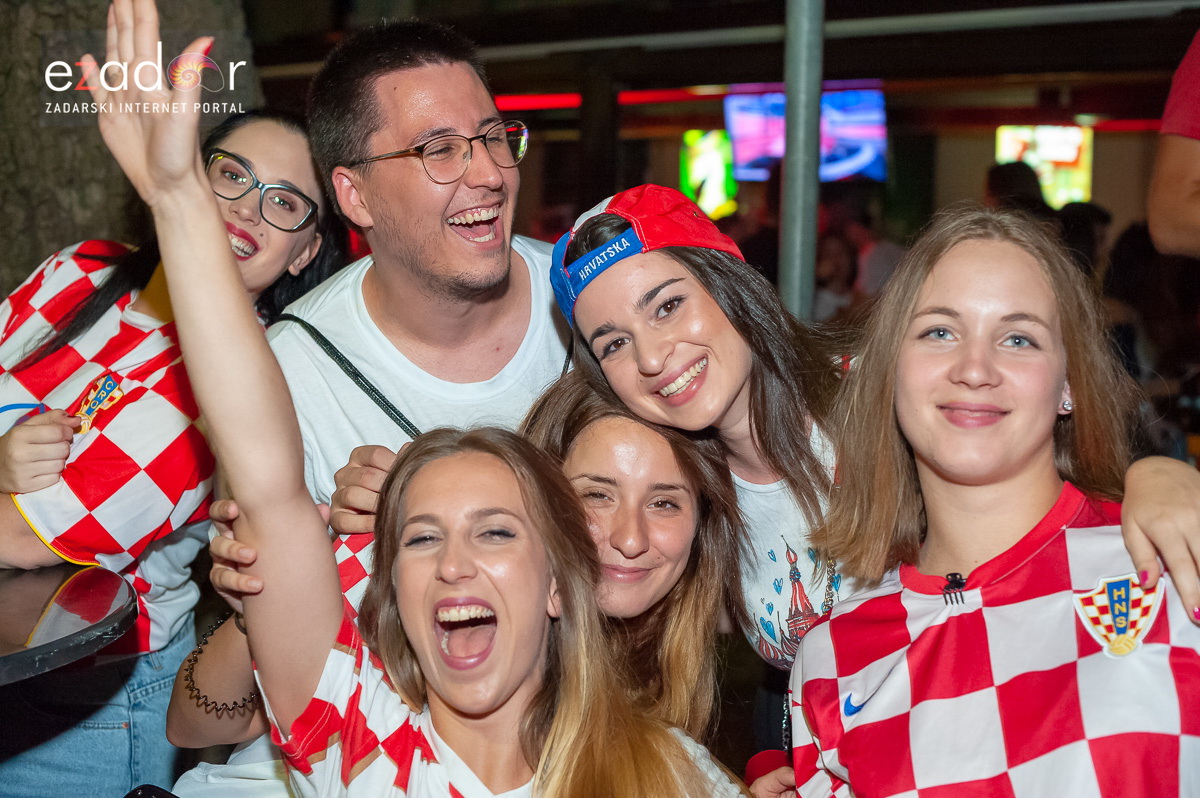 Zadar je gorio: Velika fešta nakon plasmana Vatrenih u finale Svjetskog prvenstva