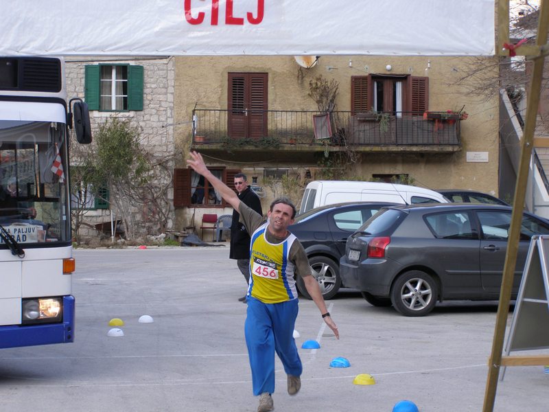 6. memorijalni maraton Maslenica – Posedarje – Novigrad, 23. siječnja 2010. (Foto: Josip Prskalo)