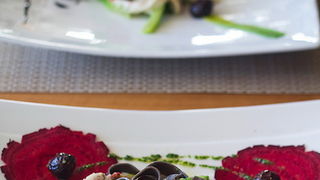 Restoran Bruschetta: Dani dimljenih i mariniranih Cromarisovih proizvoda (3) Restoran Bruschetta: Dani dimljenih i mariniranih Cromarisovih proizvoda (3)