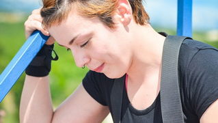 Mario Možnik i njegovi kolege sportaši otvorili su sezonu Bungee Jumpinga sa starog Masleničkom mosta