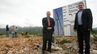 U opcini Jasenice zapoceli su pripremni radovi za podizanje vjetroelektrane. Projekt je predstavio nacelnik Martin Baricevic. Photo: Dino Stanin/PIXSELL U opcini Jasenice zapoceli su pripremni radovi za podizanje vjetroelektrane. Projekt je predstavio nacelnik Martin Baricevic. Photo: Dino Stanin/PIXSELL