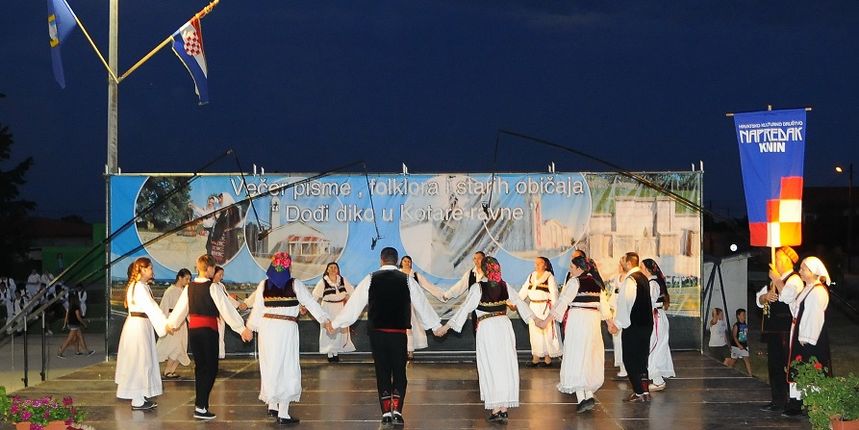5. Večer pisme, folklora i starih običaja “Dođi diko u Kotare ravne”-Zemunik 2013
