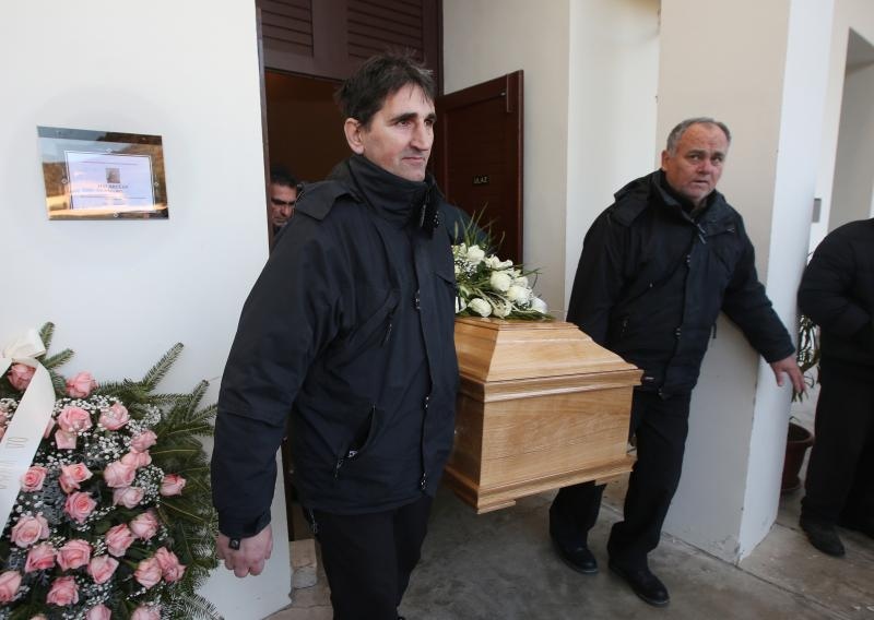 Posljednji ispraćaj velikog hrvatskog književnika Ive Brešana na šibenskom groblju Kvanj