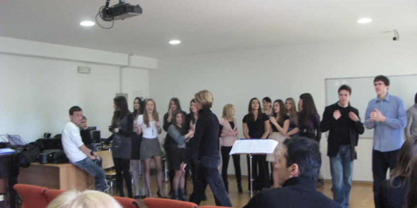 Dodjela nagrada za umjetničke radove u gimnaziji J. Barakovića Dodjela nagrada za umjetničke radove u gimnaziji J. Barakovića