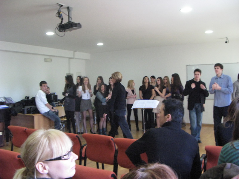 Dodjela nagrada za umjetničke radove u gimnaziji J. Barakovića Dodjela nagrada za umjetničke radove u gimnaziji J. Barakovića