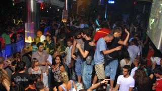 Image 1175063 (auto)