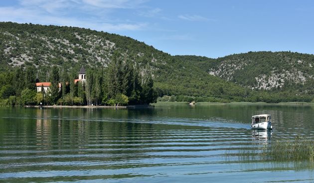 Visovačko jezero – jezero koje morate posjetiti