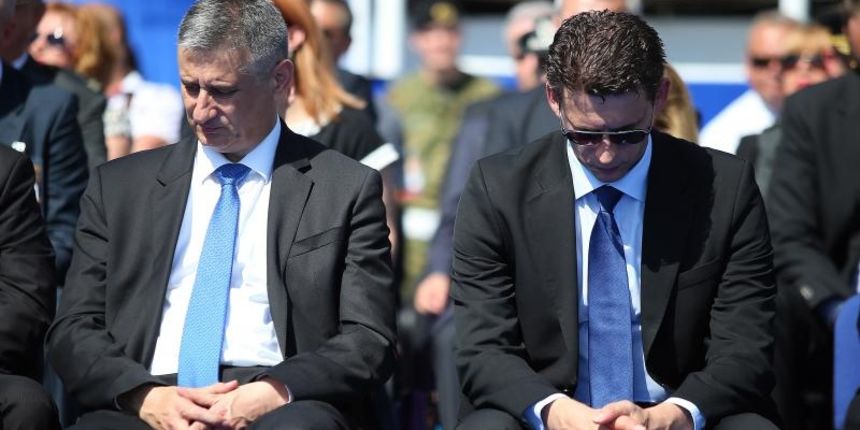 Prvi i drugi potpredsjednici Vlade RH, Tomislav Karamarko i Božo Petrov. Photo: Jurica Galoić/PIXSELL Prvi i drugi potpredsjednici Vlade RH, Tomislav Karamarko i Božo Petrov. Photo: Jurica Galoić/PIXSELL