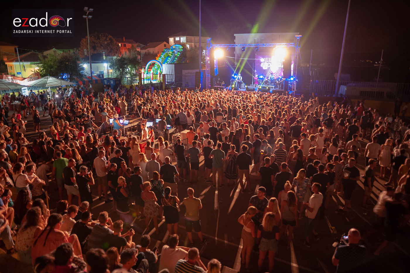 Sukošanska fešta 2018. uz Tomislava Bralića i klapu Intrade te Jelenu Rozgu Sukošanska fešta 2018. uz Tomislava Bralića i klapu Intrade te Jelenu Rozgu