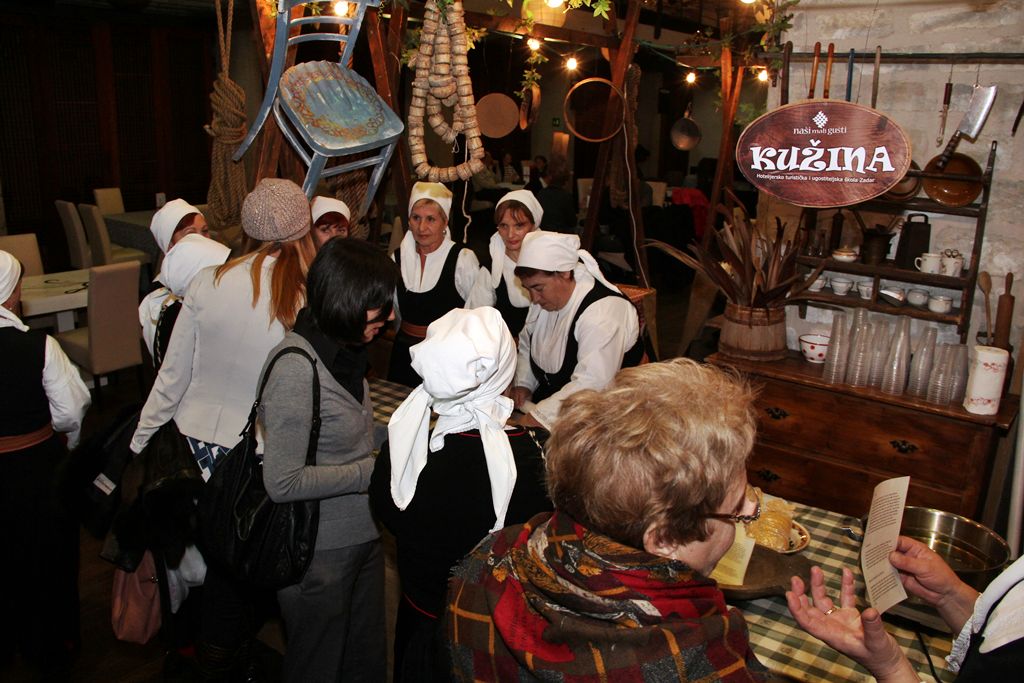 8. “Naši mali gušti” u Arsenalu