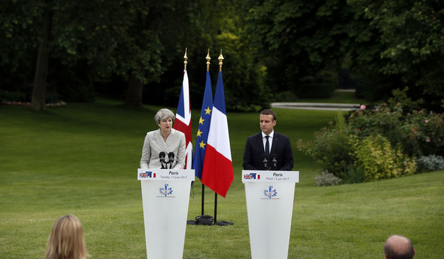 Emmanuel Macron i Theresa May