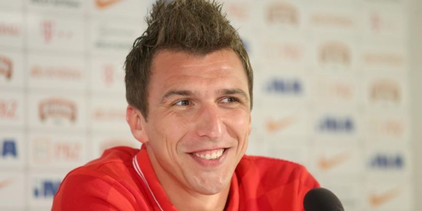 26.05.2014., Bad Tatzmannsdorf, Austrija – Mario Mandzukic na konferenciji za novinare u sklopu priprema hrvatske nogometne reprezentacije za Svjetsko prvenstvo 2014. u Brazilu. Photo: Igor Kralj/PIXSELL 26.05.2014., Bad Tatzmannsdorf, Austrija – Mario Mandzukic na konferenciji za novinare u sklopu priprema hrvatske nogometne reprezentacije za Svjetsko prvenstvo 2014. u Brazilu. Photo: Igor Kralj/PIXSELL