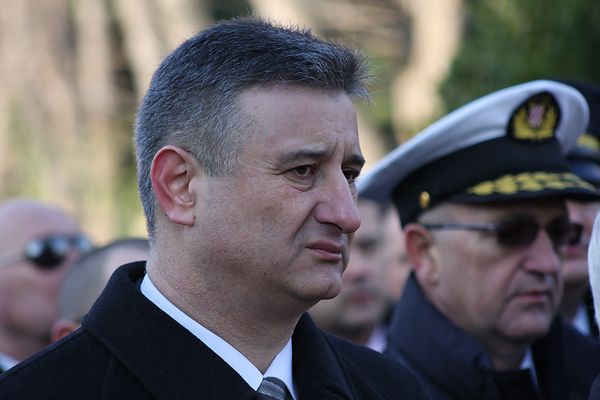 Image 1040171 (auto)