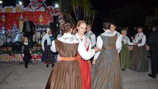 Vir: Druženje virske djece sa Svetim Nikolom Vir: Druženje virske djece sa Svetim Nikolom