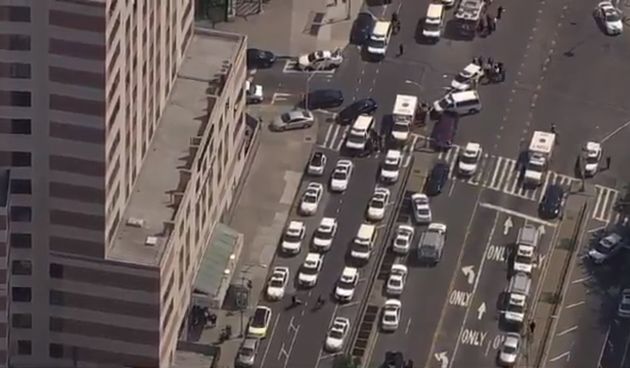 Bolnica, New York, Napad