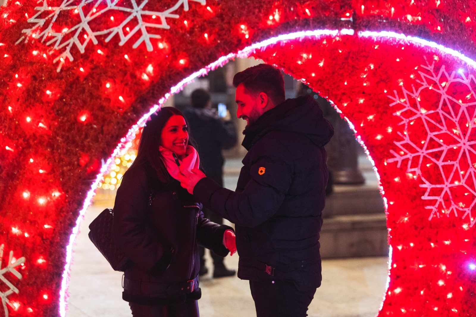 Građani na ulicama Zadra poštujući mjere dočekali 2021. godinu