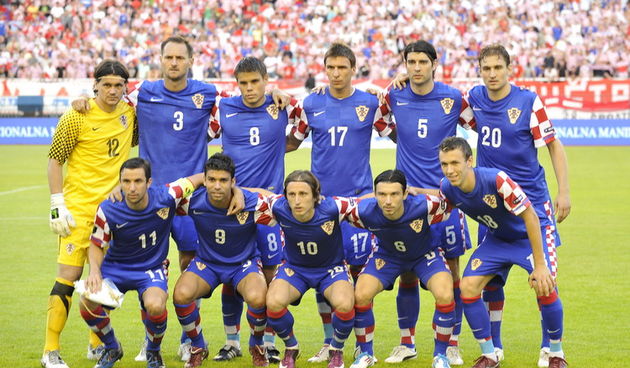 Split, 030611. 
Stadion Poljud.
Kvalifikacijska nogometna utakmica za Europsko prvenstvo u Poljskoj i Ukrajini 2012: Hrvatska – Gruzija.
Na slici: momcad hrvatske reprezentacije.
Foto: Josko Ponos / CROPIX