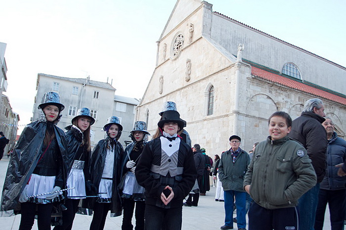 Paški karneval 2012, Foto: Leo Banić