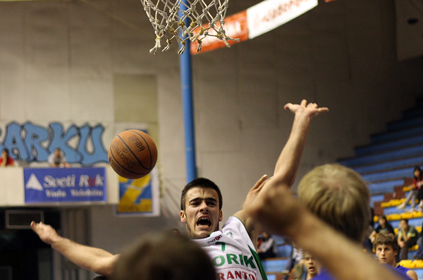 Marijan Čakarun, KK Borik Puntamika – KK  Darda  77-67 (foto:Saša Čuka)