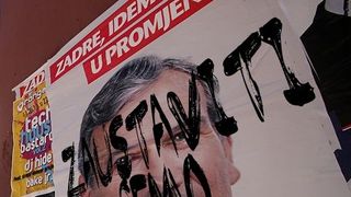 Išarani plakati koalicije za promjene