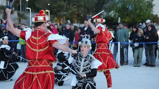HGD Sv. Cecilija izvelo korčulanski viteški ples “Moreška” na Pozdravu suncu