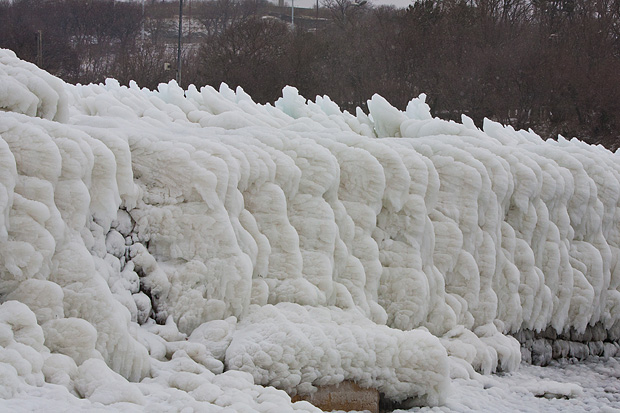 Senj u zagrljaju ledenog pokrivača, foto: Leo Banić