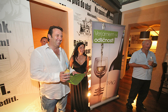 Degustacija vina mariborske vinarije Vinag u Restoran Baru Atrij Degustacija vina mariborske vinarije Vinag u Restoran Baru Atrij