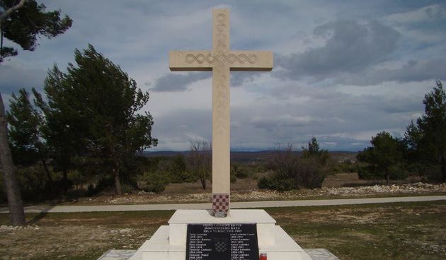 Vukšić: Polaganje vijenaca žrtvama u Domovinskom ratu 27. rujna, Foto: Marko Ledenko