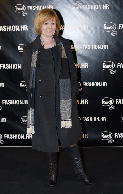 Zagreb, 150313.
Zagrebacki Velesajam.
Odrzana je treca vecer revije Perwoll Fashion.hr na kojoj su svoje kreacije predstavili Martina Felja, Morana Krklec, Young at Squat, Marina Design i Envy Room.
Na fotografiji: Zeljka Antunovic.
Foto: Marko Todorov Zagreb, 150313.
Zagrebacki Velesajam.
Odrzana je treca vecer revije Perwoll Fashion.hr na kojoj su svoje kreacije predstavili Martina Felja, Morana Krklec, Young at Squat, Marina Design i Envy Room.
Na fotografiji: Zeljka Antunovic.
Foto: Marko Todorov