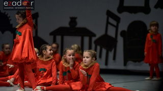 Predstava “Odgojoj” Plesne udruge Gesta u HNK Zadar