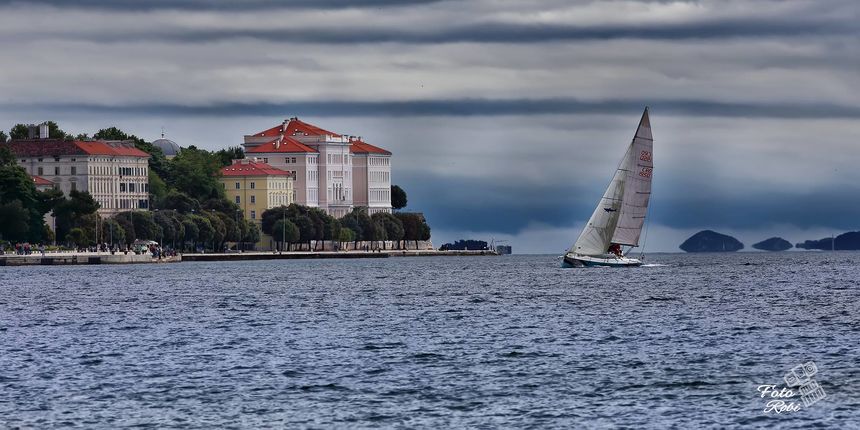 Zadarska riva i Sveučilište u Zadru Zadarska riva i Sveučilište u Zadru